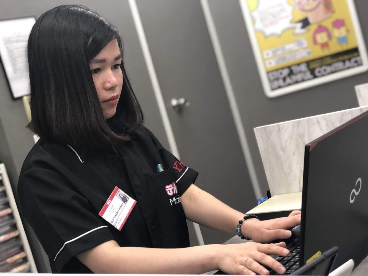 外国人スタッフの写真