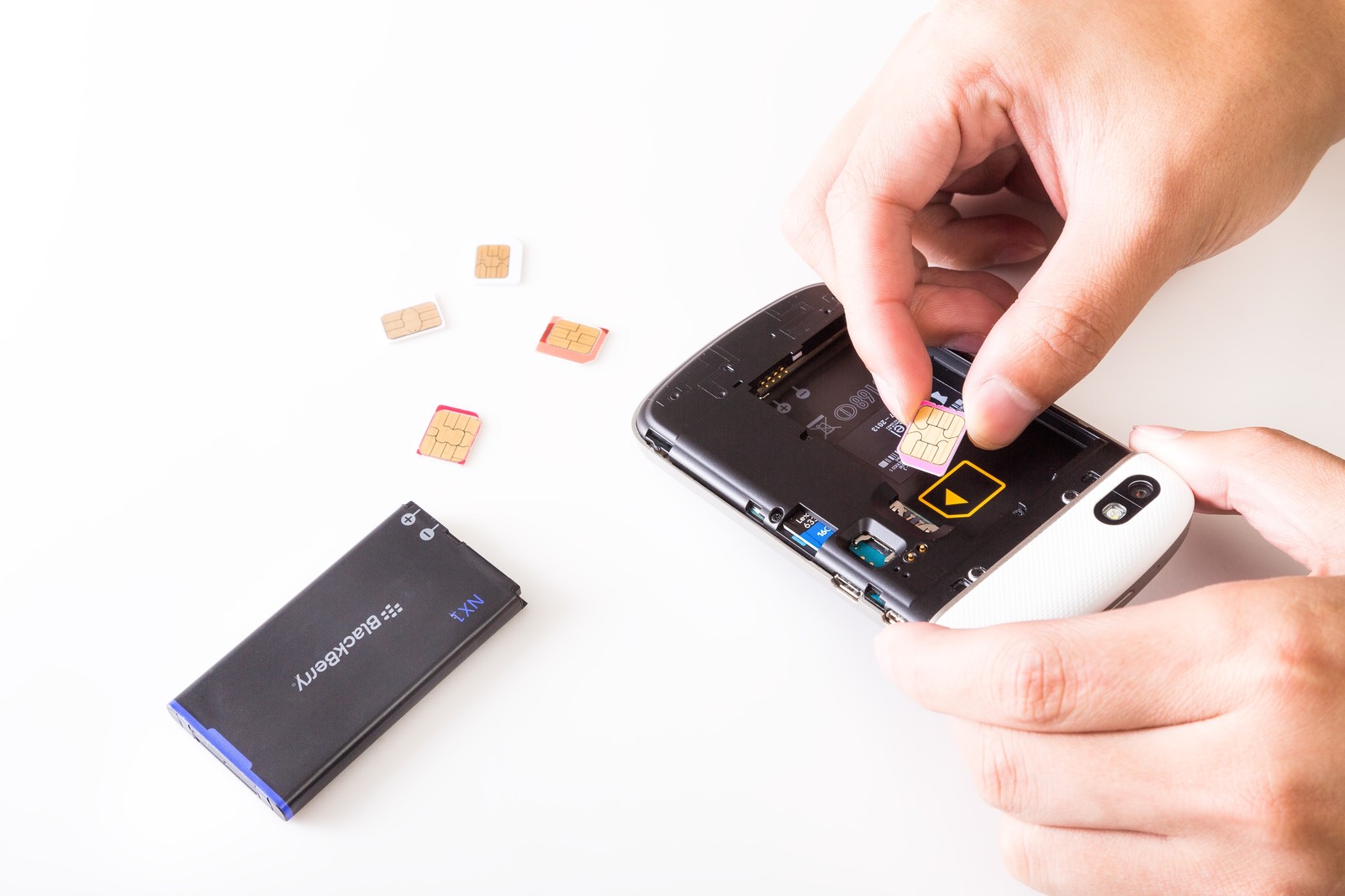 SIMフリーじゃなくてもOK！海外でスマートフォンを使う方法まとめ5