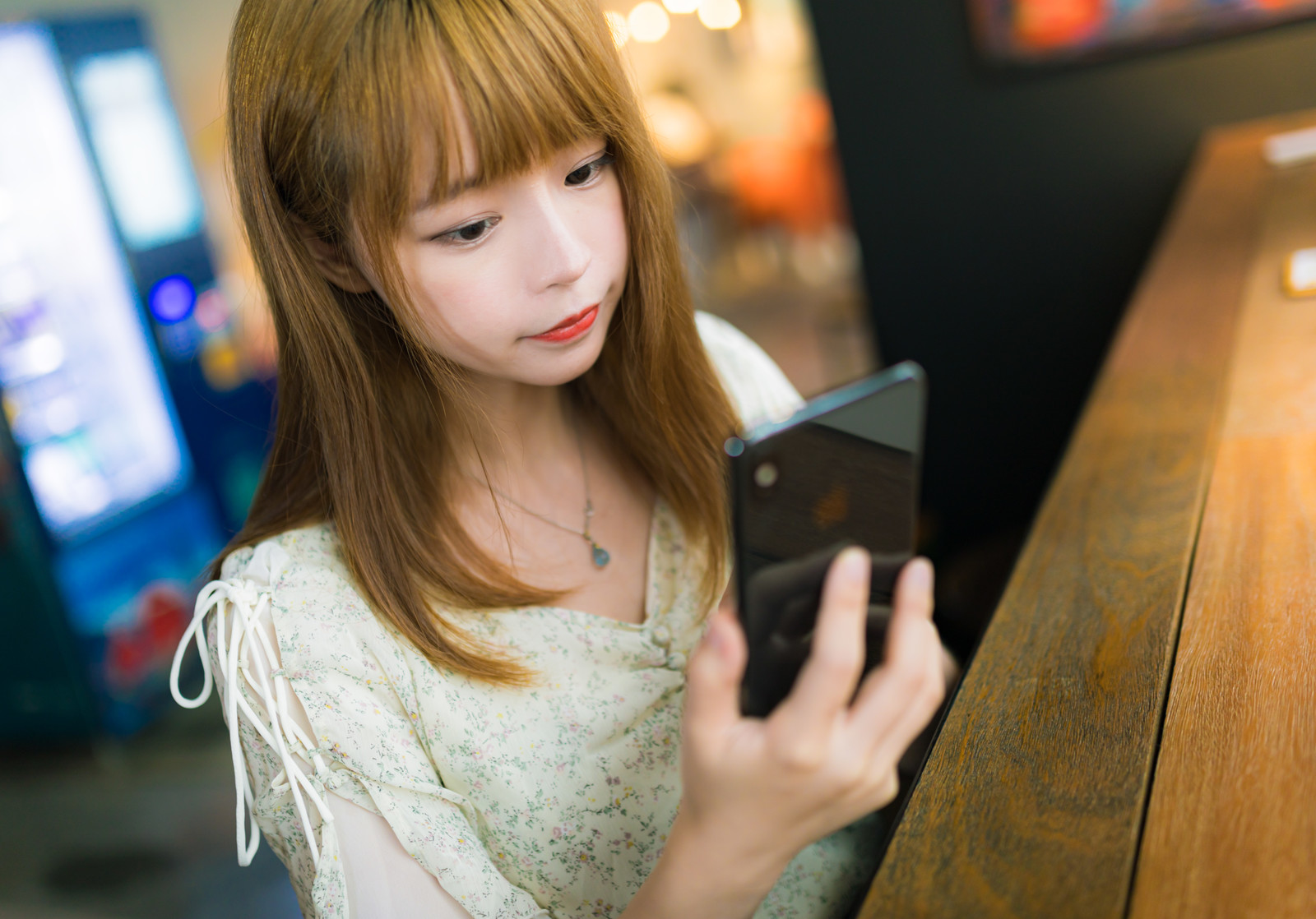 首の痛みはスマホのせいかも！ ストレートネックを改善4