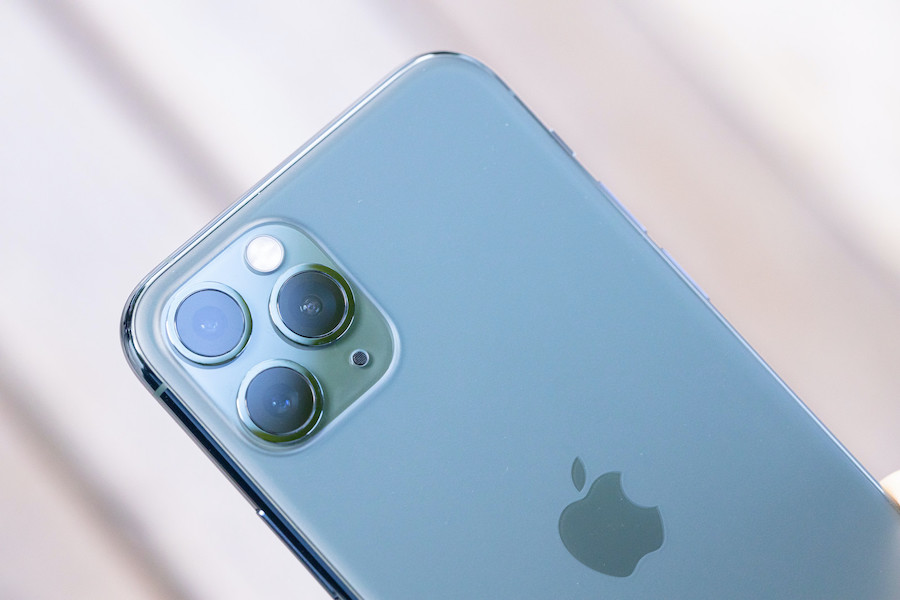 カメラ専用機キラー？動画撮影に最適な最新スマートフォン3選！3